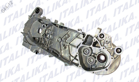 [E07010012] COMPONENTE IZQUIERDO DE CARTER