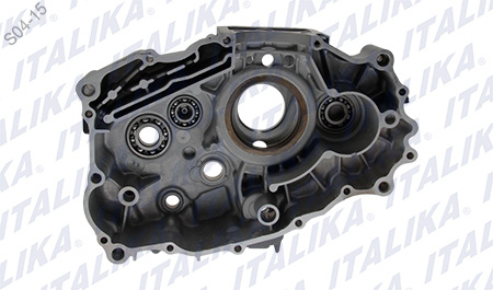 [E07010107] COMPONENTE CARTER IZQ NEGRO