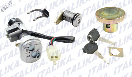 [F04020070] JUEGO DE CERRADURAS